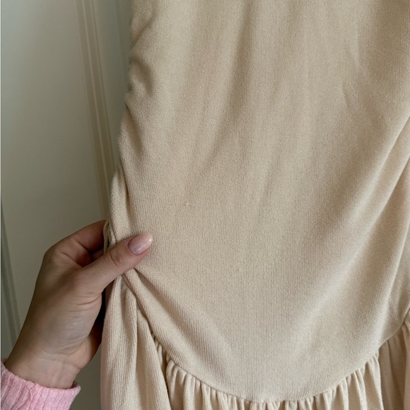 Elegant Off-Shoulder Beige Maxi Dress - Picture 7 of 9